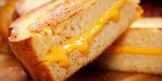rsz_classic-grilled-cheese